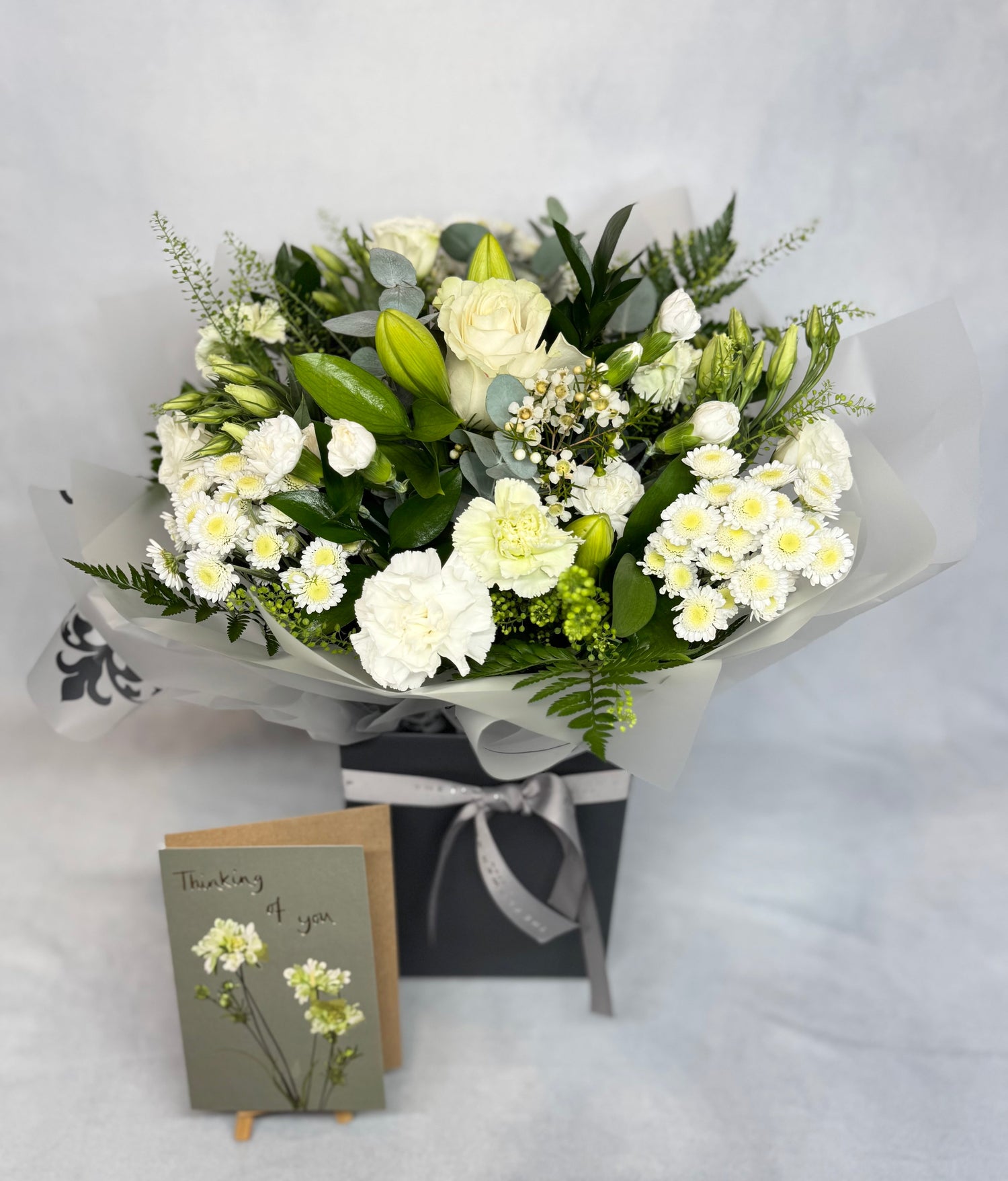 Premium Flower Arrangements Delivered by Post Across the UK