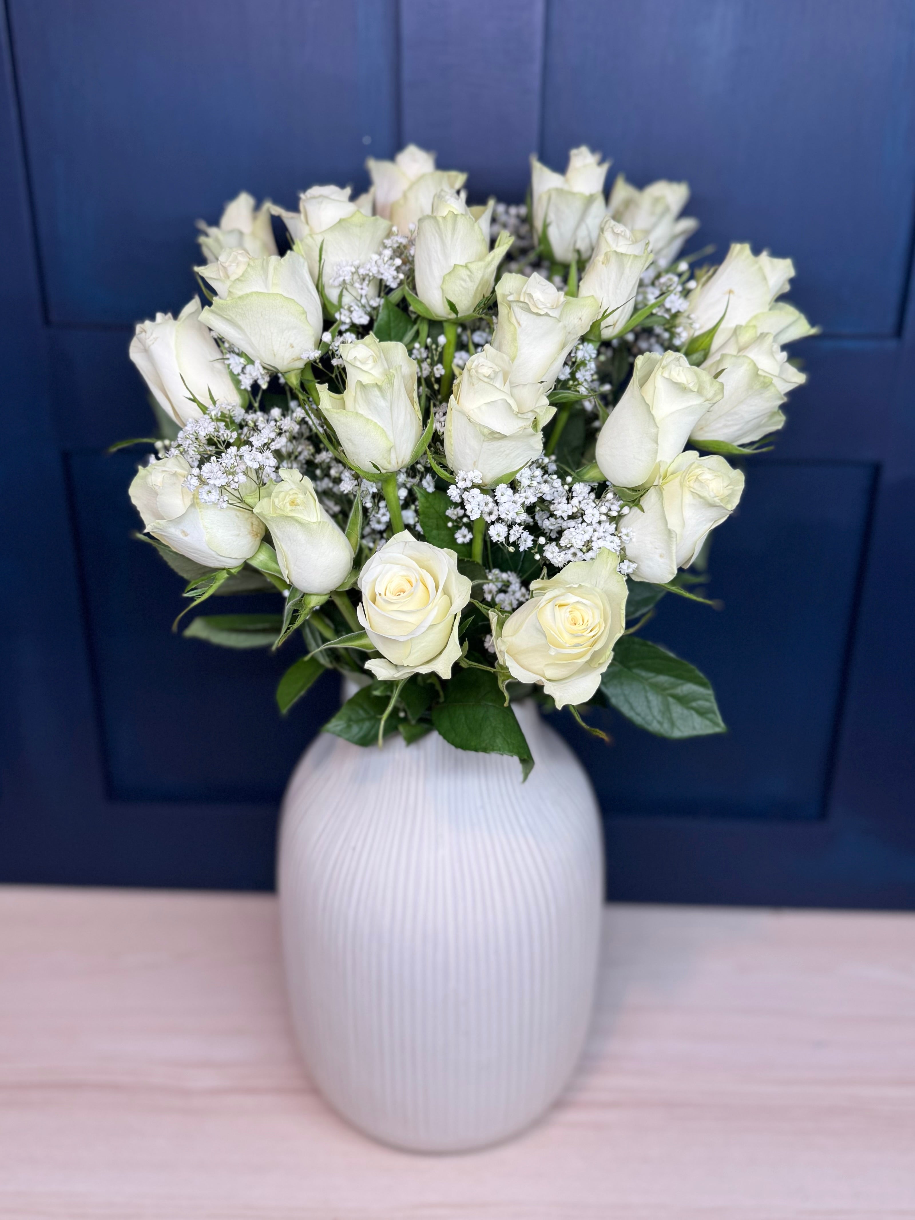 White Roses Bouquet – FlowersByPost