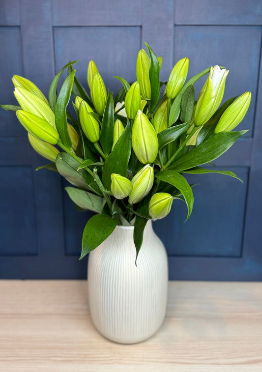 Premium Oriental Lilies Bouquet