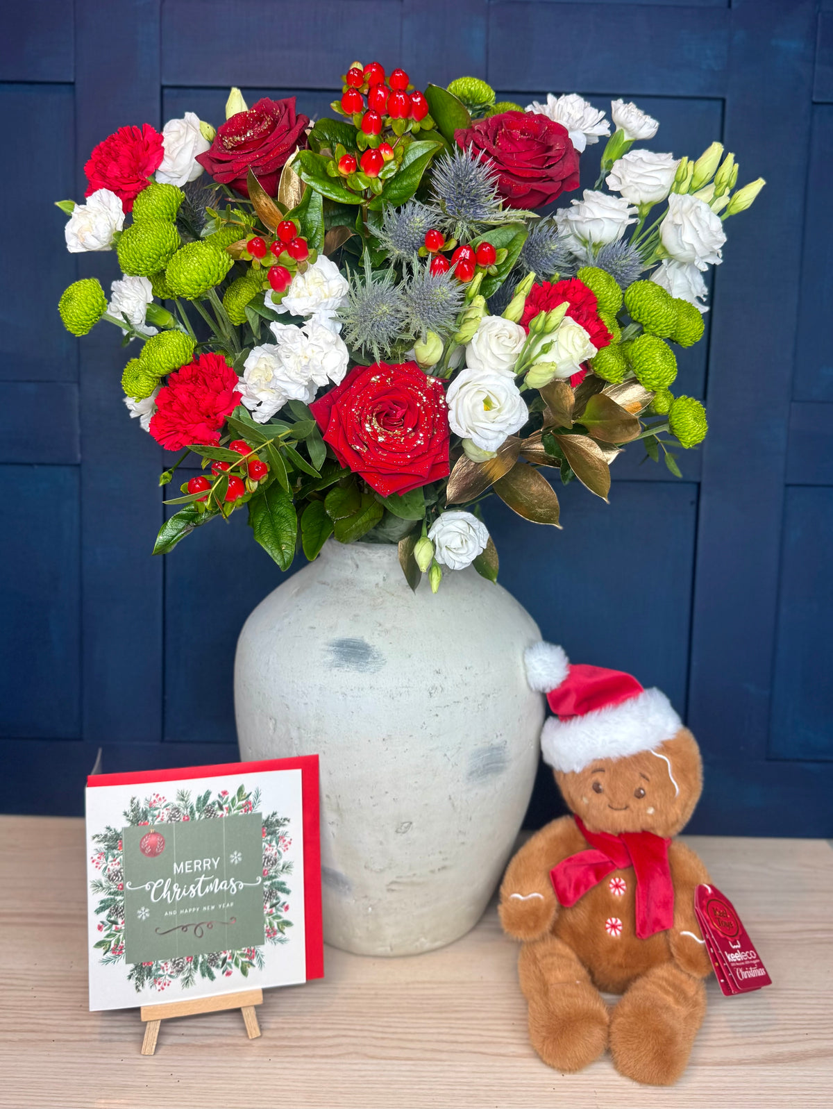Christmas Deluxe Bouquet Teddy Gift Set